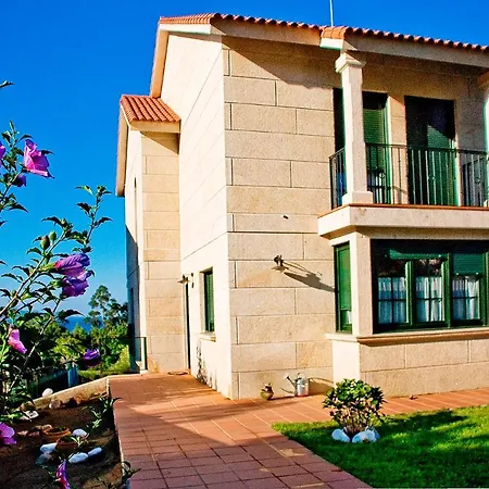 Casa Currovello. On The Coast Of The Vela Peninsula Of Morrazo. Pontevedra Holiday home