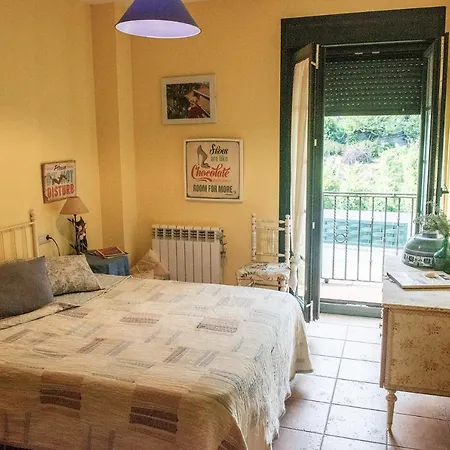 Holiday home Casa Currovello. On The Coast Of The Vela Peninsula Of Morrazo. Pontevedra *