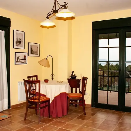 Casa Currovello. On The Coast Of The Vela Peninsula Of Morrazo. Pontevedra Holiday home *